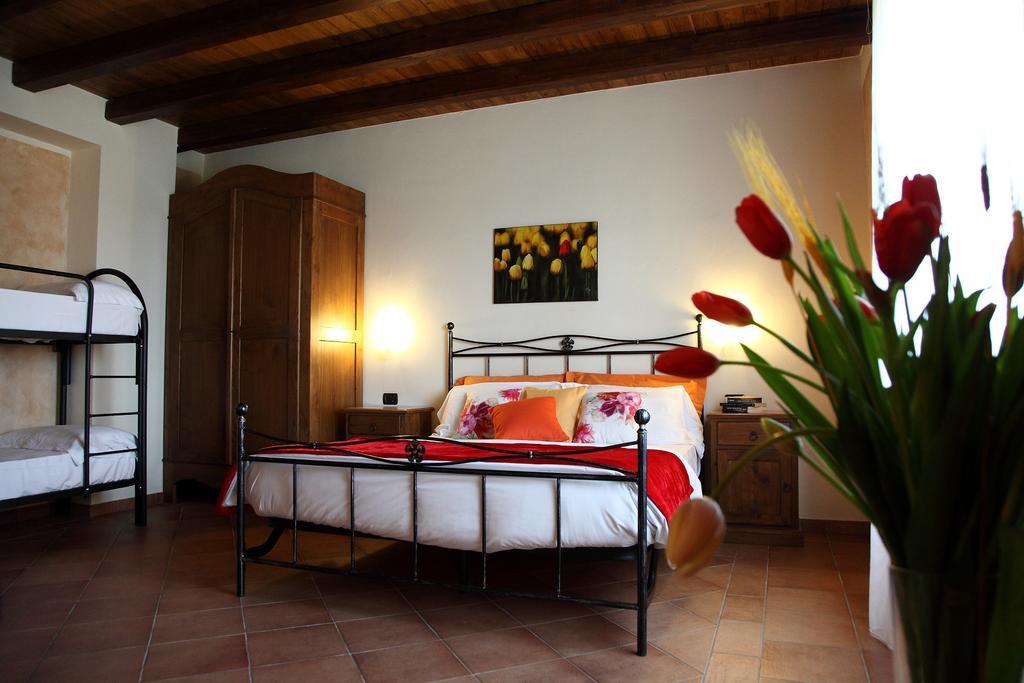 Agriturismo Creta Rossa Torre di Ruggiero Dış mekan fotoğraf